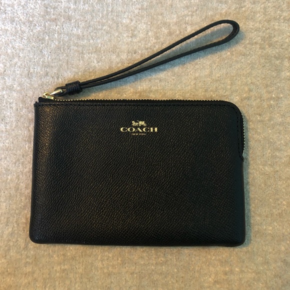 NEW Coach Black Leather Wristlet - Picture 1 of 4